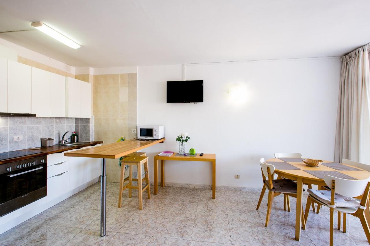 Los Cristianos Guayero Apartment Exterior photo